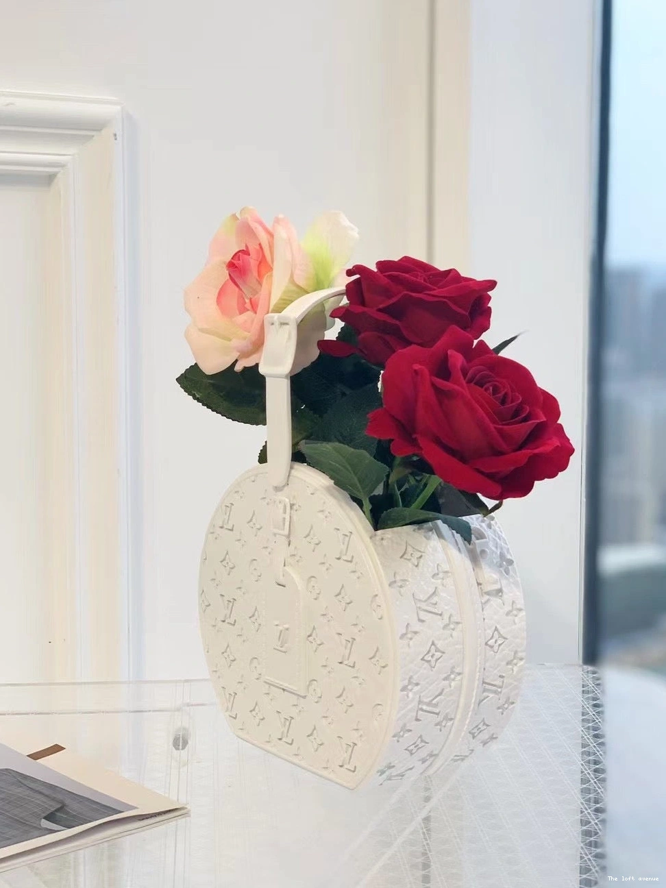 HAT BAG CUSTOM VASE FLOWER 0823